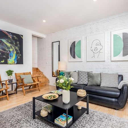 Lapa 3Bdr Duplex W/ Balcony By Lovelystay Lissabon Buitenkant foto
