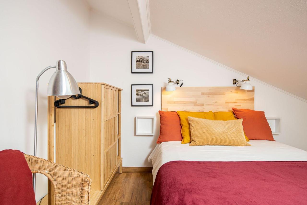 Lapa 3Bdr Duplex W/ Balcony By Lovelystay Lissabon Buitenkant foto