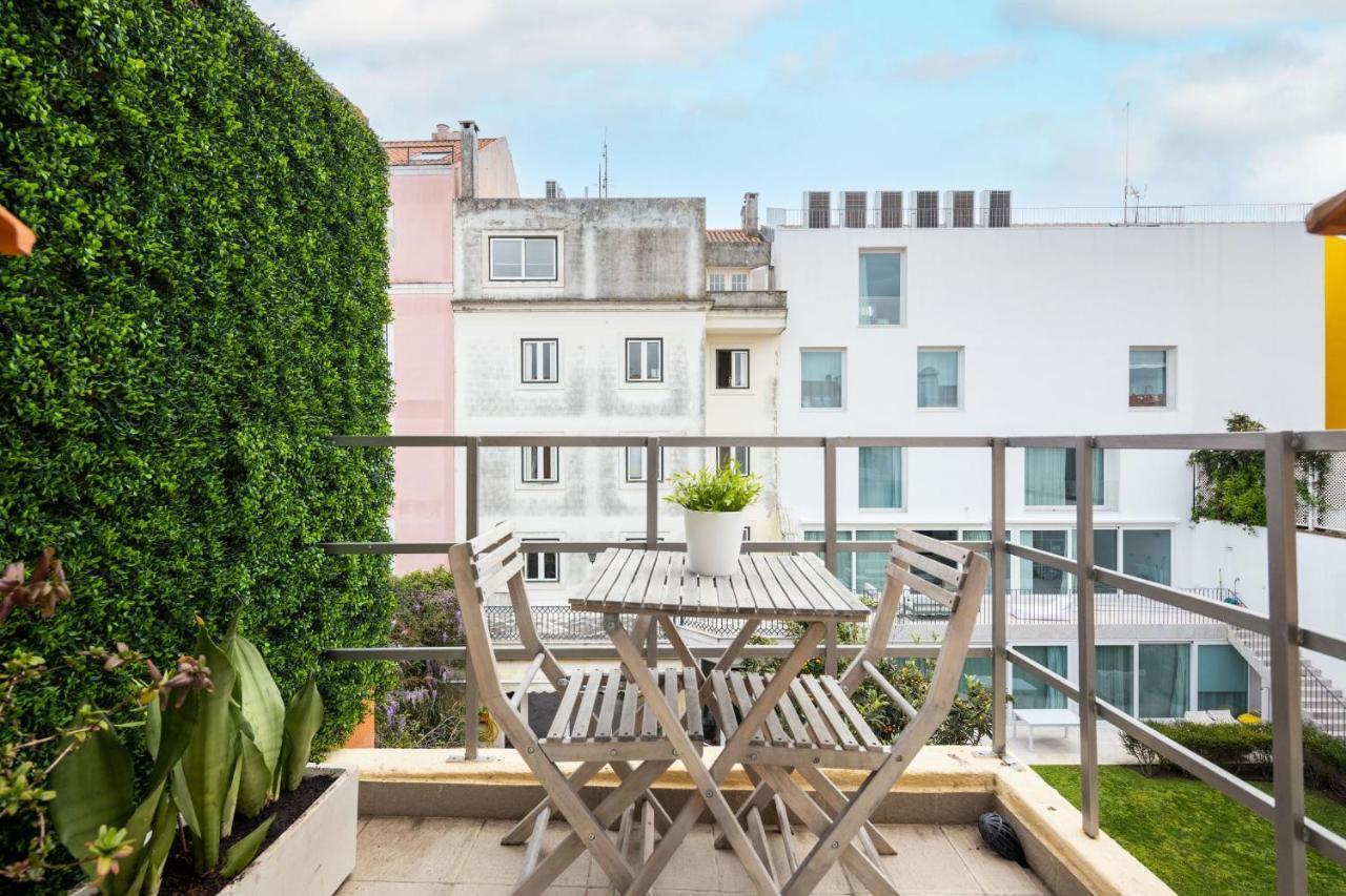 Lapa 3Bdr Duplex W/ Balcony By Lovelystay Lissabon Buitenkant foto